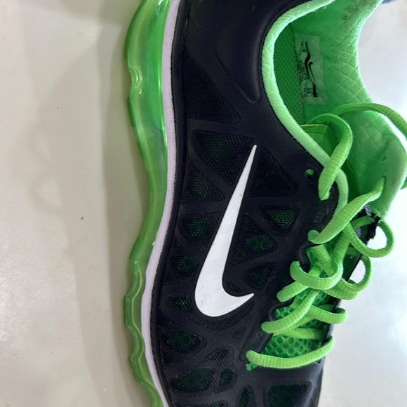 Nike Air Max with Nike + - Picture 13 of 16